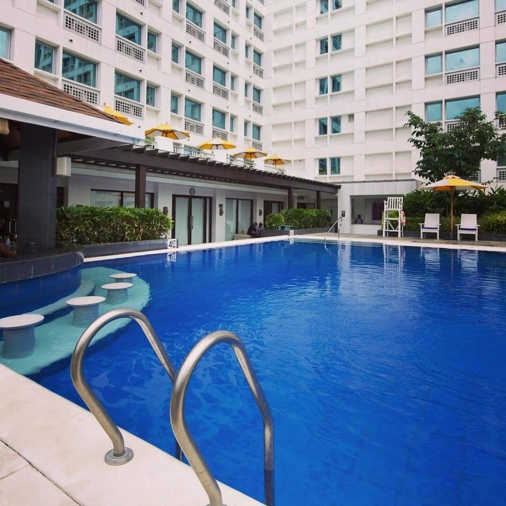 סבו Quest Serviced Residences מראה חיצוני תמונה